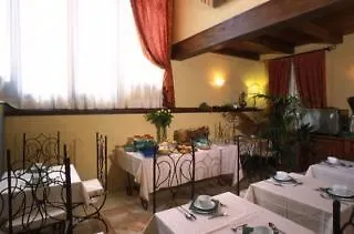 Hotel Del Borgo