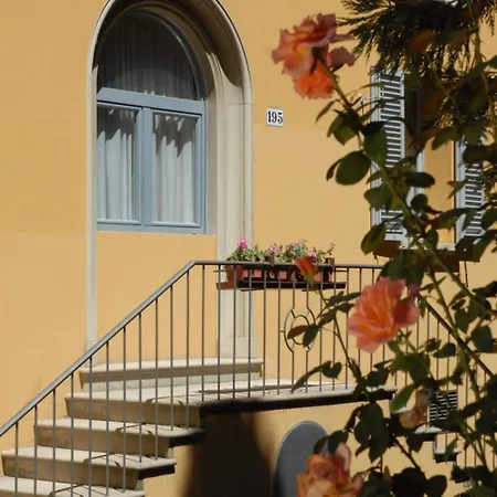 Del Borgo 3* بولونيا