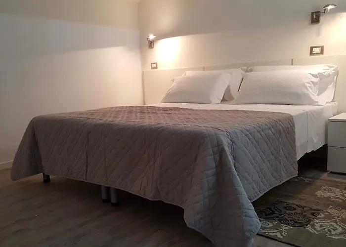 Otel Del Borgo Bolonya